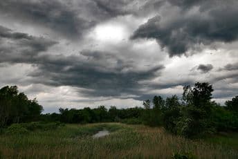 Danas oblačno i svježije, najviša dnevna temperatura 29 stepeni