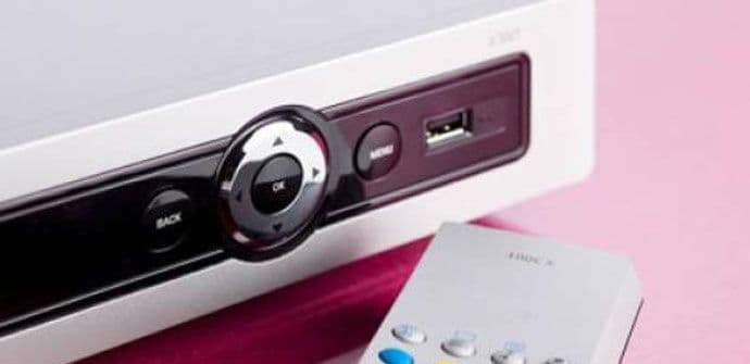 Telekom: Digitalizuj se besplatno uz Extra TV Telekom: Digitalizuj se besplatno uz Extra TV