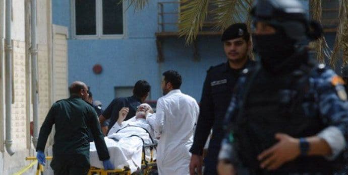 KUVAJT: U napadu na džamiju 24 mrtvih KUVAJT: U napadu na džamiju 24 mrtvih