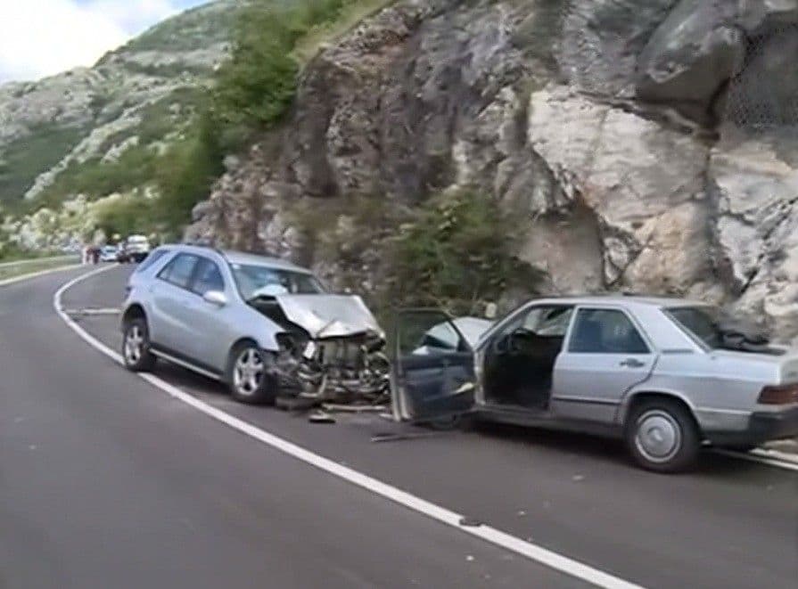 UDES NA BRAJIĆIMA: Četiri osobe povrijeđene UDES NA BRAJIĆIMA: Četiri osobe povrijeđene