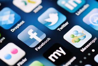 Dileri prodaju drogu preko lažnih profila pa ih ugase Dileri prodaju drogu preko lažnih profila pa ih ugase