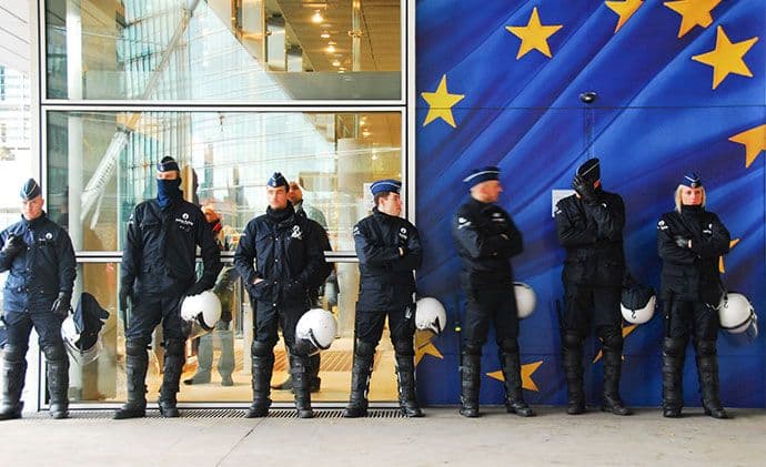 U operaciji Europola uhapšeno preko 500 osumnjičenih  U operaciji Europola uhapšeno preko 500 osumnjičenih