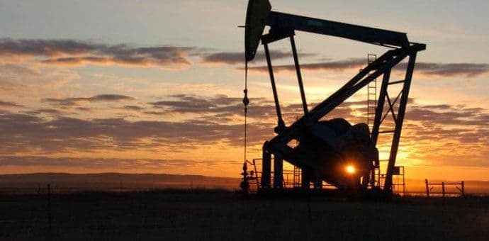 Nafta pojeftinila  Nafta pojeftinila