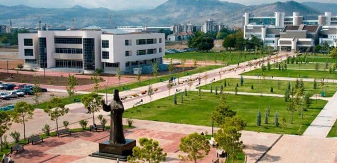 UCG: Školarina će se plaćati u više rata UCG: Školarina će se plaćati u više rata