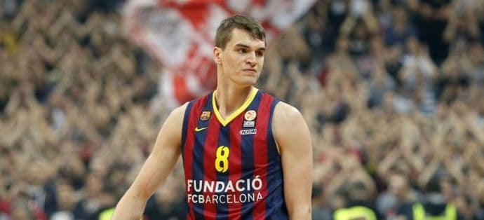 Hezonja ide kod Vučevića Hezonja ide kod Vučevića