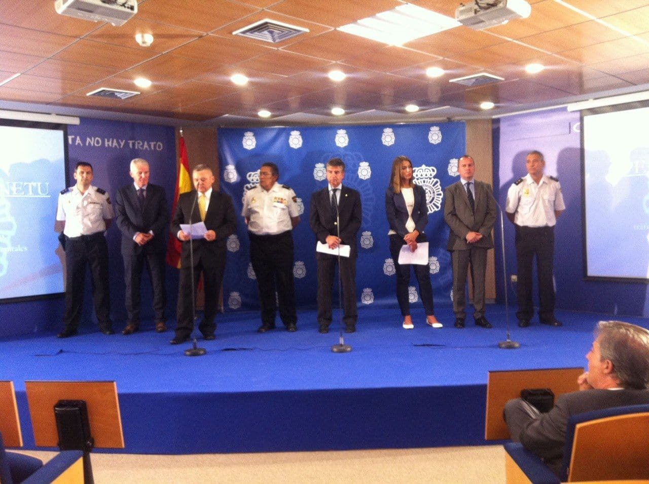 U međunarodnoj akciji “Kocka” uhapšena dva crnogorska državljanina U međunarodnoj akciji “Kocka” uhapšena dva crnogorska državljanina