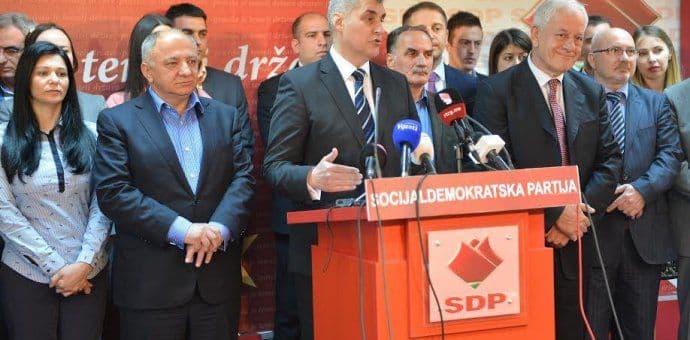 Brajovićev tim: Mandate dugujemo građanima, stvarni razbijači SDP-a pokušavaju da operu savjest Brajovićev tim: Mandate dugujemo građanima, stvarni razbijači SDP-a pokušavaju da operu savjest