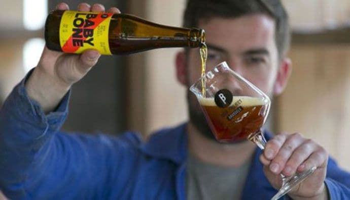 Danci skupljaju 25.000 litara mokraće da bi napravili pivo Danci skupljaju 25.000 litara mokraće da bi napravili pivo