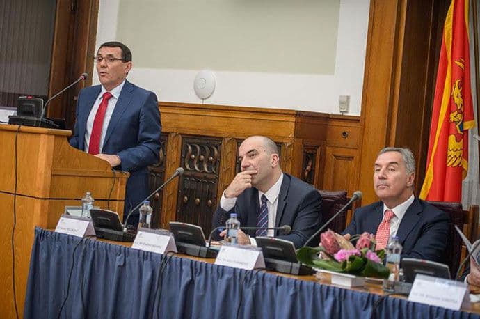 Prag: Završen forum "Trgovinske i investicione mogućnosti u Crnoj Gori" Prag: Završen forum "Trgovinske i investicione mogućnosti u Crnoj Gori"