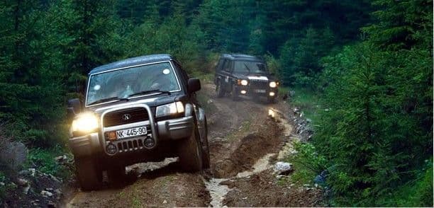 Džip reli kreće iz Nikšića Džip reli kreće iz Nikšića