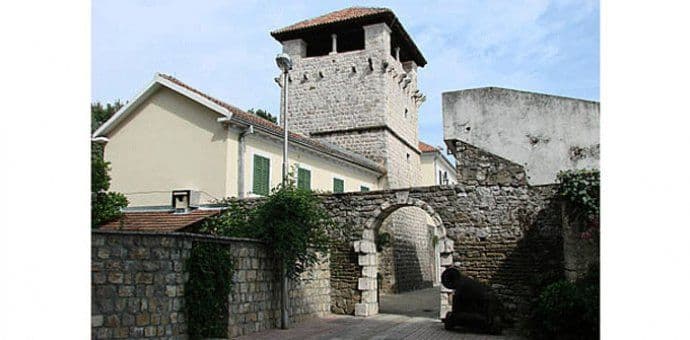 Trio Molčanov - Klakor - Buši nastupa u Tivtu Trio Molčanov - Klakor - Buši nastupa u Tivtu