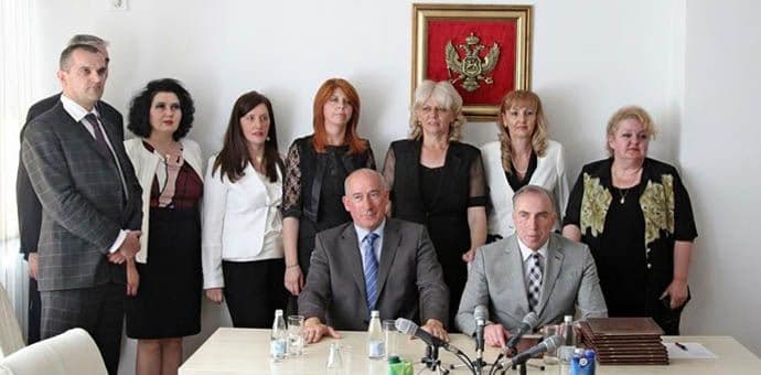 Stanković: Specijalni tužioci da ne podlegnu pritiscima Stanković: Specijalni tužioci da ne podlegnu pritiscima