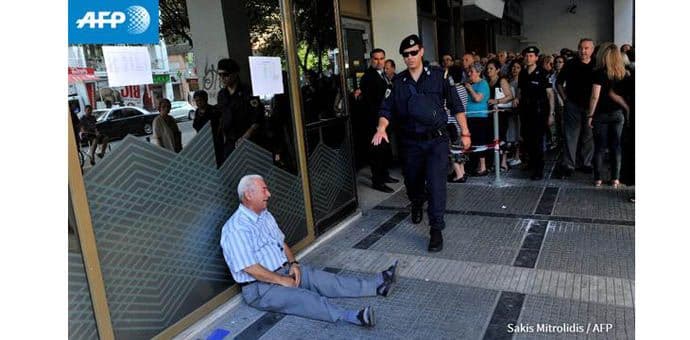 Grčka tragedija u jednoj fotografiji Grčka tragedija u jednoj fotografiji