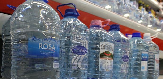 Zbog čega se domaća flaširana voda i dalje manje pije u Crnoj Gori  Zbog čega se domaća flaširana voda i dalje manje pije u Crnoj Gori