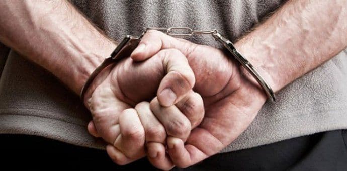 Akcija "Orlean": Zbog iznude uhapšena tri lica Akcija "Orlean": Zbog iznude uhapšena tri lica