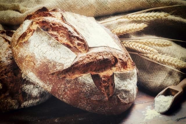 Prestali ste da jedete bijeli hljeb: Evo šta radite svom tijelu Prestali ste da jedete bijeli hljeb: Evo šta radite svom tijelu