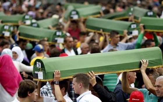 Na skupu u Srebrenici 1.200 policajaca: Bez posebnih mjera zbog Vučića Na skupu u Srebrenici 1.200 policajaca: Bez posebnih mjera zbog Vučića