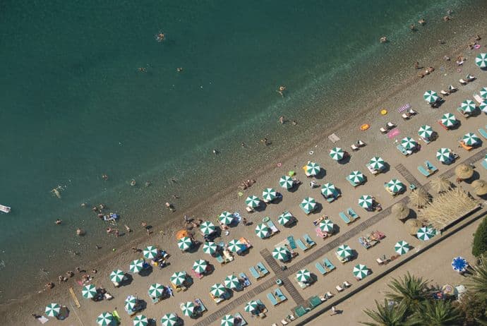Plažni troškovi skuplji od aranžmana: Porodicu dan na moru košta 100 eura Plažni troškovi skuplji od aranžmana: Porodicu dan na moru košta 100 eura
