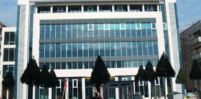 RUDNICI BOKSITA: Vlada ne može uticati na obustavljanje krivičnih prijava    RUDNICI BOKSITA: Vlada ne može uticati na obustavljanje krivičnih prijava