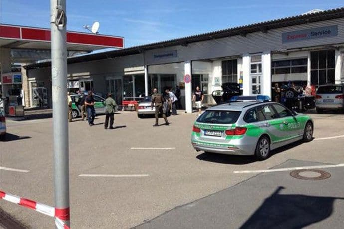 Bavarska: U pucnjavi ubijeno više ljudi, napadač uhapšen Bavarska: U pucnjavi ubijeno više ljudi, napadač uhapšen