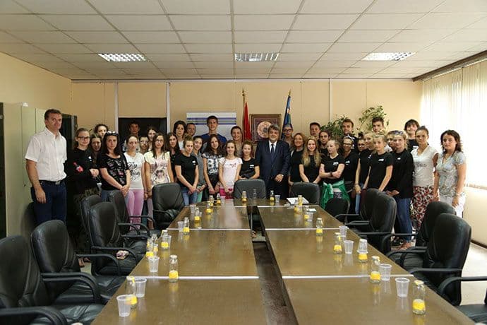 Srzentić primio članove kluba "AMI" i OKC "Rošfor" Srzentić primio članove kluba "AMI" i OKC "Rošfor"