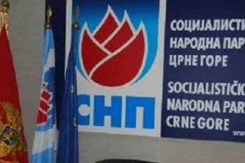 SNP: Vrh policije se potpuno potčinio jednoj partiji i njenom predsjedniku SNP: Vrh policije se potpuno potčinio jednoj partiji i njenom predsjedniku