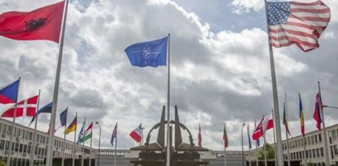 SAD odobrile Tunisu status saveznika zemlje ne-članice NATO-a SAD odobrile Tunisu status saveznika zemlje ne-članice NATO-a