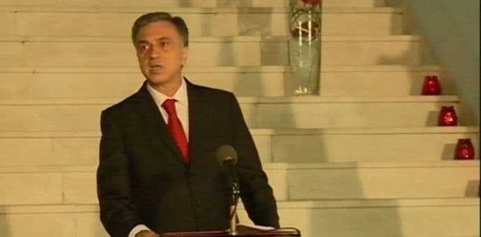 VUJANOVIĆ: Trinaesti jul obavezuje na poštovanje i posvećenost Crnoj Gori VUJANOVIĆ: Trinaesti jul obavezuje na poštovanje i posvećenost Crnoj Gori