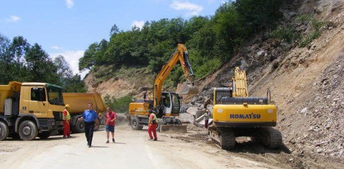 U prekidu saobraćaj od Rijeke Marsenića do sela Šekular  U prekidu saobraćaj od Rijeke Marsenića do sela Šekular