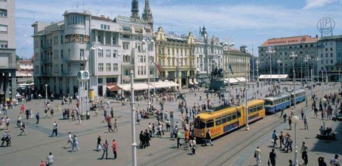 Hrvatska pozvala sve članice NATO na proslavu Oluje Hrvatska pozvala sve članice NATO na proslavu Oluje