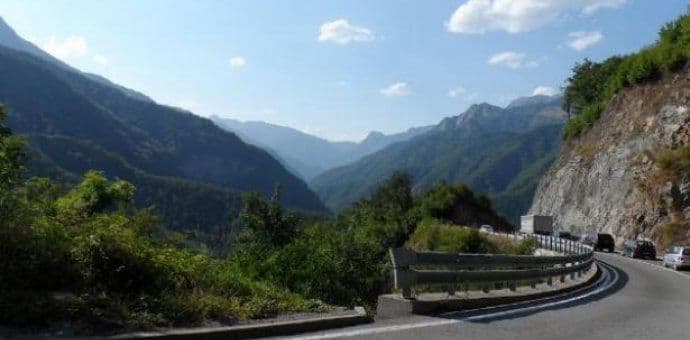 AMSCG: Pojačana frekvencija vozila ka turističkim centrima AMSCG: Pojačana frekvencija vozila ka turističkim centrima