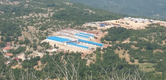 AUTOPUT: Kinezi za gradnju kampova angažovali mještane i daju im platu 750 eura AUTOPUT: Kinezi za gradnju kampova angažovali mještane i daju im platu 750 eura