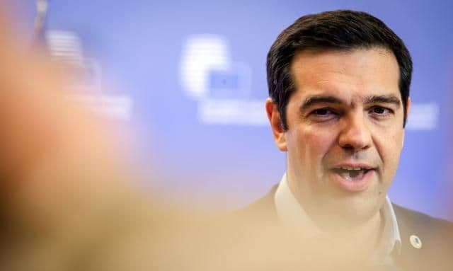 Cipras Angeli Merkel: Evo, hoćete i sako da uzmete? Cipras Angeli Merkel: Evo, hoćete i sako da uzmete?