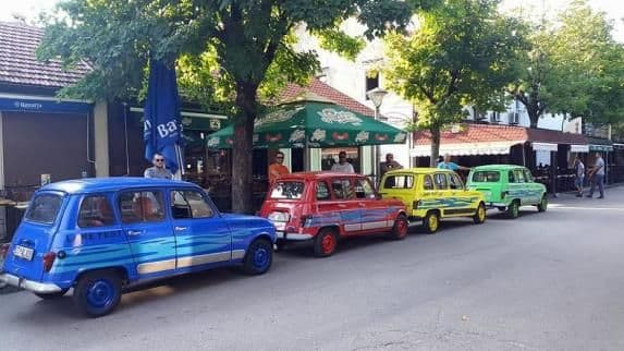 Zvanično vozilo Lake Festa "Reno 4" Zvanično vozilo Lake Festa "Reno 4"