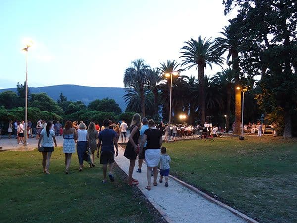 Zasvjetlio park bivšeg hotela „Boka“ Zasvjetlio park bivšeg hotela „Boka“