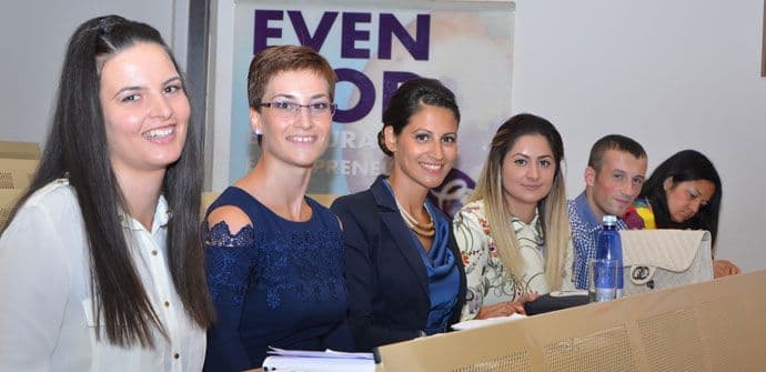 Prvi diplomski radovi na Fakultetu za prehrambenu tehnologiju Prvi diplomski radovi na Fakultetu za prehrambenu tehnologiju