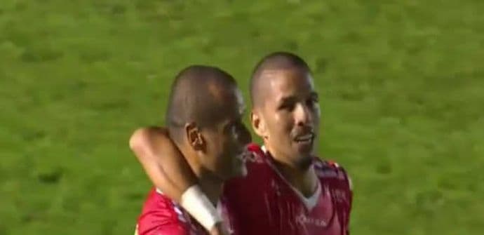 VIDEO: Rivaldo i sin pogađali na istom meču  VIDEO: Rivaldo i sin pogađali na istom meču