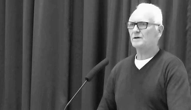 EKONOMIST MICHAEL ROBERTS: "Pod kapitalizmom nas čekaju još gore stvari" EKONOMIST MICHAEL ROBERTS: "Pod kapitalizmom nas čekaju još gore stvari"