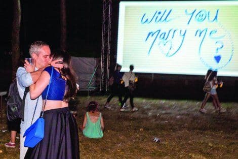 Romantika Sea Dance Festivala: Britanac zaprosio djevojku na Jazu Romantika Sea Dance Festivala: Britanac zaprosio djevojku na Jazu