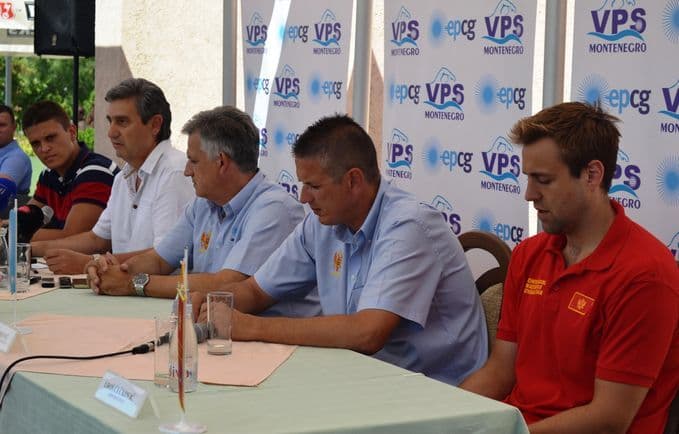 EPCG i osmu godinu uz crnogorske ''ajkule'' EPCG i osmu godinu uz crnogorske ''ajkule''