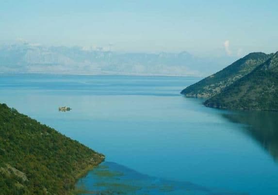 Dromader pao u Skadarsko jezero Dromader pao u Skadarsko jezero