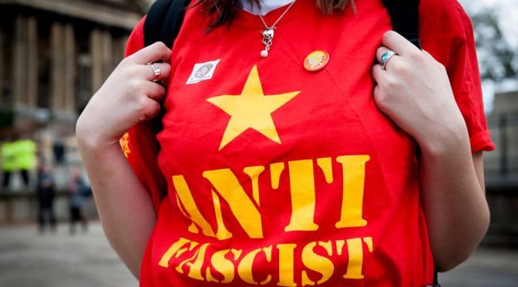 Rastko Močnik: MUK O FAŠIZMU I KRIZA DEMOKRACIJE Rastko Močnik: MUK O FAŠIZMU I KRIZA DEMOKRACIJE