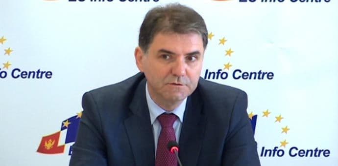 (VIDEO) IVANOVIĆ: Registracija svinja zbog bezbjednije hrane (VIDEO) IVANOVIĆ: Registracija svinja zbog bezbjednije hrane