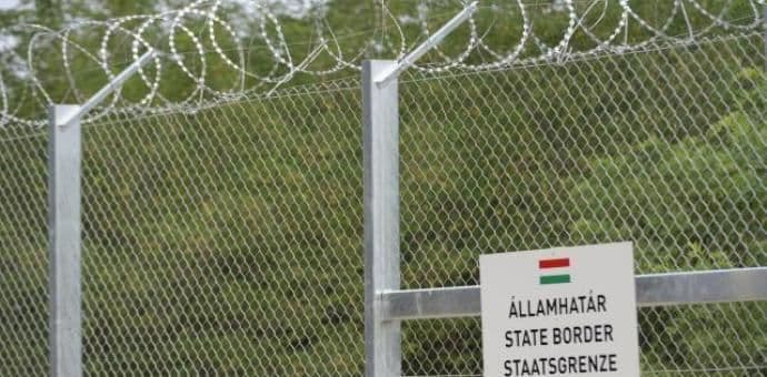 Mađarska: Ograda na granici sa Srbijom po NATO standardima Mađarska: Ograda na granici sa Srbijom po NATO standardima