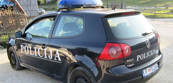 Policija protjerala četvoricu vehabija iz Crne Gore Policija protjerala četvoricu vehabija iz Crne Gore