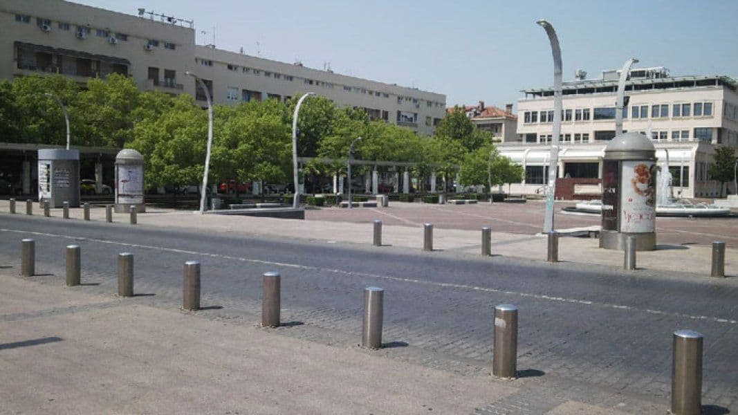 I danas veoma toplo   I danas veoma toplo