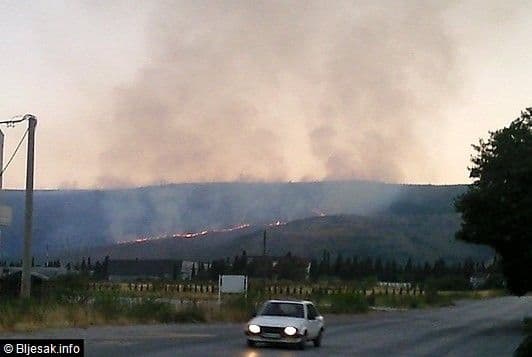 Požar kod Mostara: Vatra se ne širi, ali je zbog mina gašenje nemoguće Požar kod Mostara: Vatra se ne širi, ali je zbog mina gašenje nemoguće