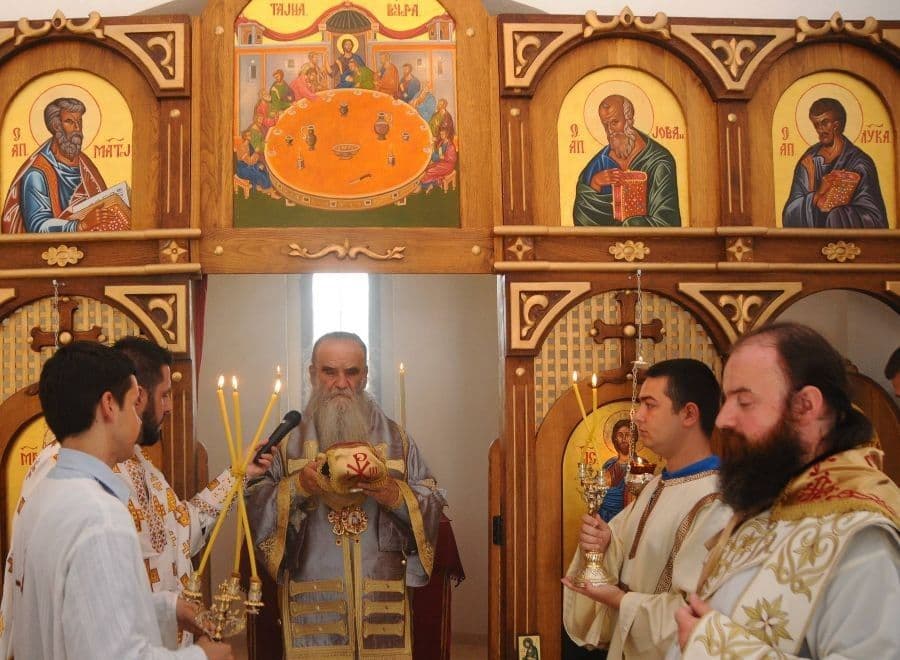 AMFILOHIJE: NATO je glavni kuvar pokolja i nasljednik nacifašizma AMFILOHIJE: NATO je glavni kuvar pokolja i nasljednik nacifašizma