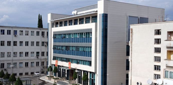 Vlada ispunila sve obaveze prema zaposlenim u Boksitima Vlada ispunila sve obaveze prema zaposlenim u Boksitima