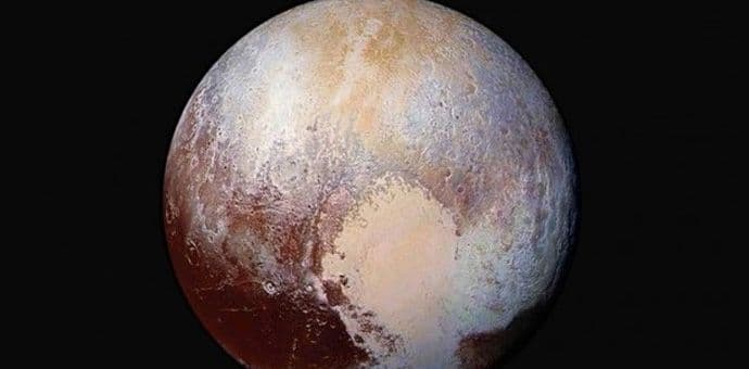 Pluton iza sebe ima "rep" dugačak više od 10.000 kilometara Pluton iza sebe ima "rep" dugačak više od 10.000 kilometara